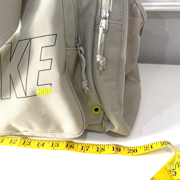 Nike Utility Power Graphic Training Duffel Bag DO6612-230 31L Stone - Picture 13 of 14